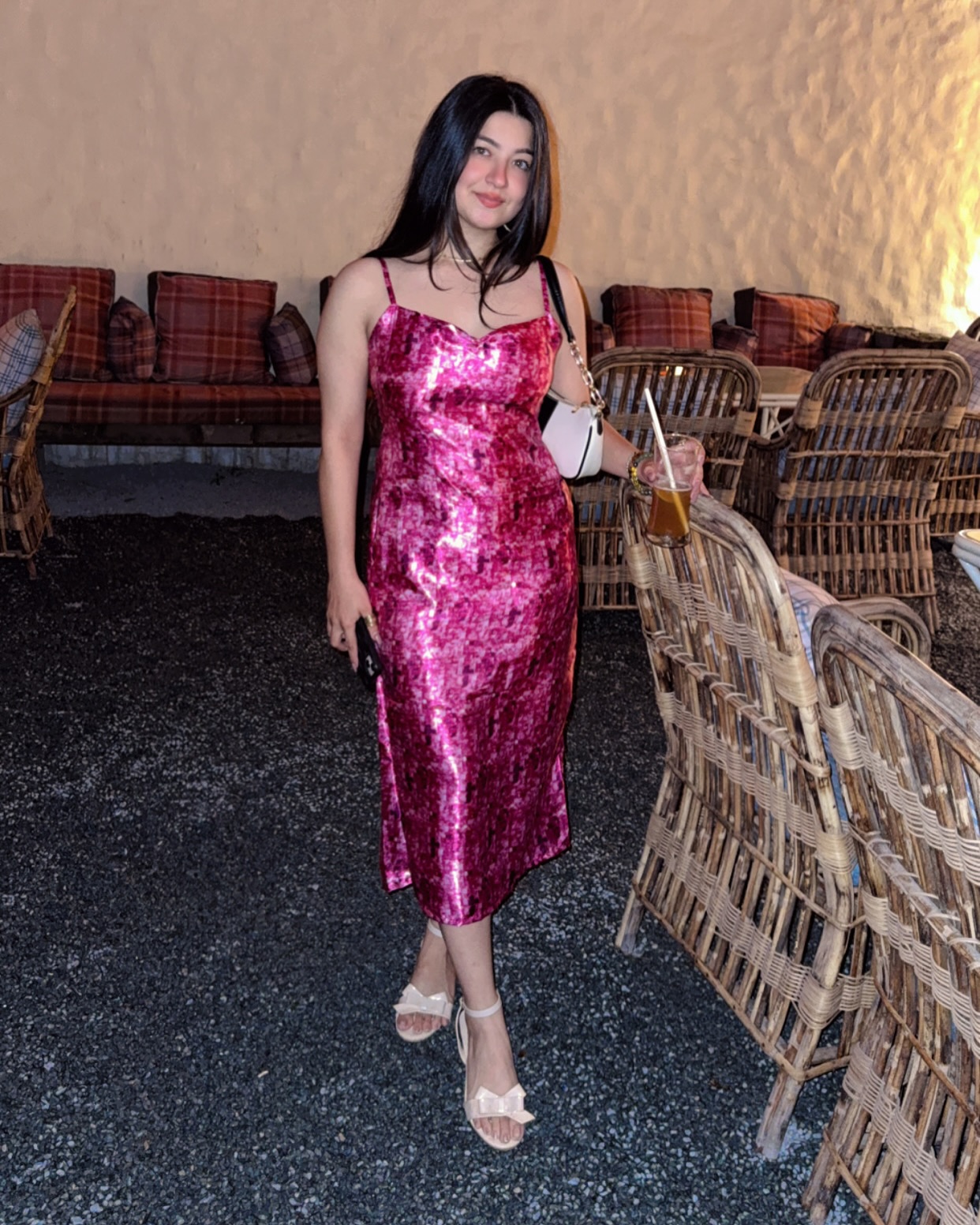 Ros&eacute; Velvet Midi